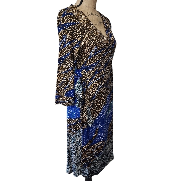 NWT Diane Von Furstenberg DCF 100% Silk Midi Abstract Wrap 3/4 Sleeve Dress - 8 - Picture 7 of 10